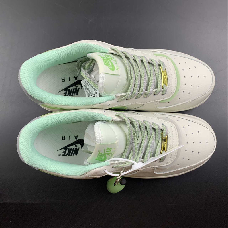 Nike Air Force 1 - '07 - Green / Grey