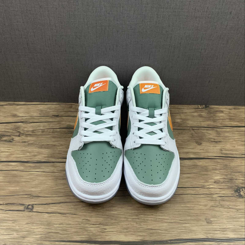 Nike Dunk Low - NY VS NY - White / Green - Orange