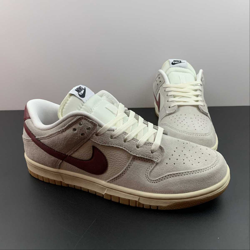 Nike Dunk Low - Beige / Wine Red