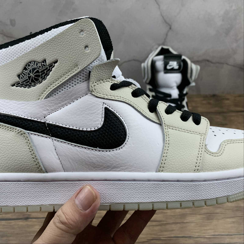 Nike Air Jordan 1 - Zoom Air CMFT - White / Off White