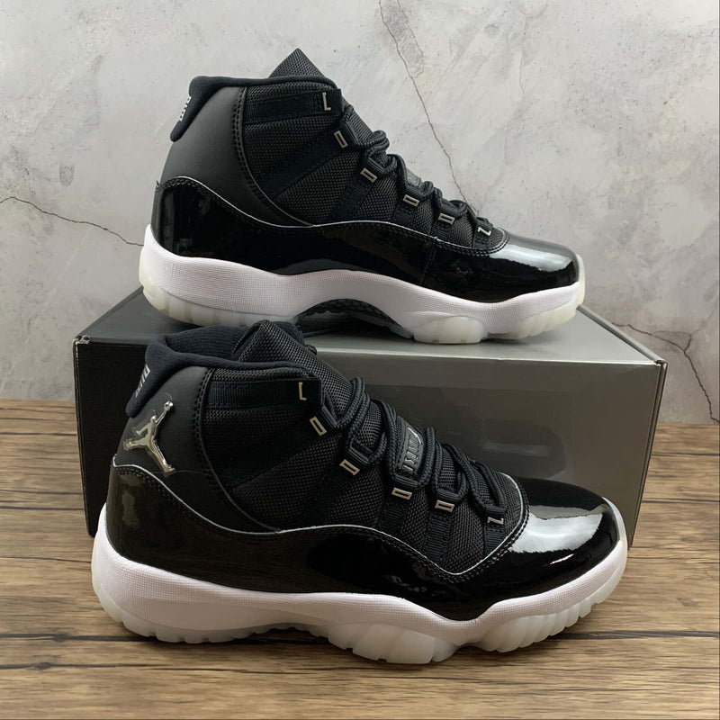 Nike Air Jordan 11 - Retro - Black / Mult - Color