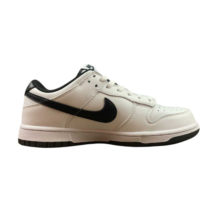 Nike Dunk Low - White / Black