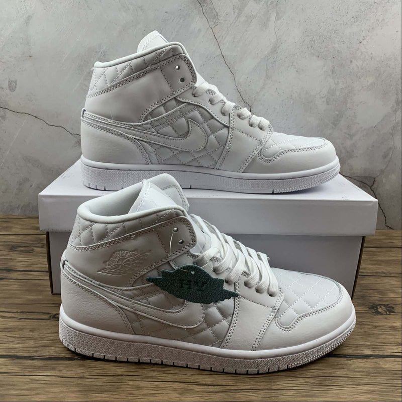 Nike Air Jordan 1 - MID Quilted - White / White