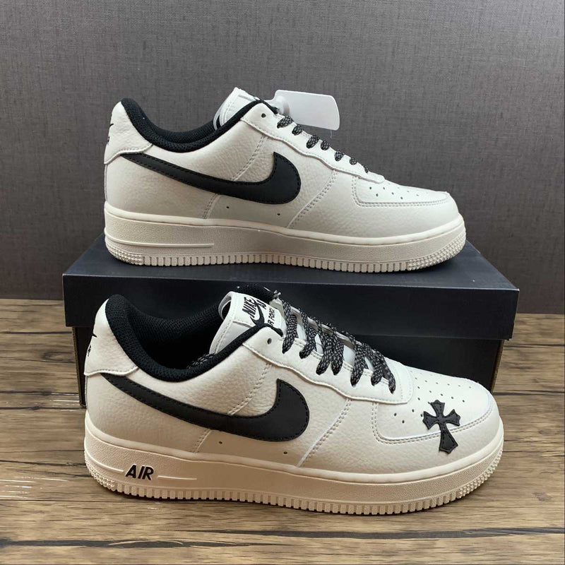 Nike Air Force 1 - '07 - Rice White / Black