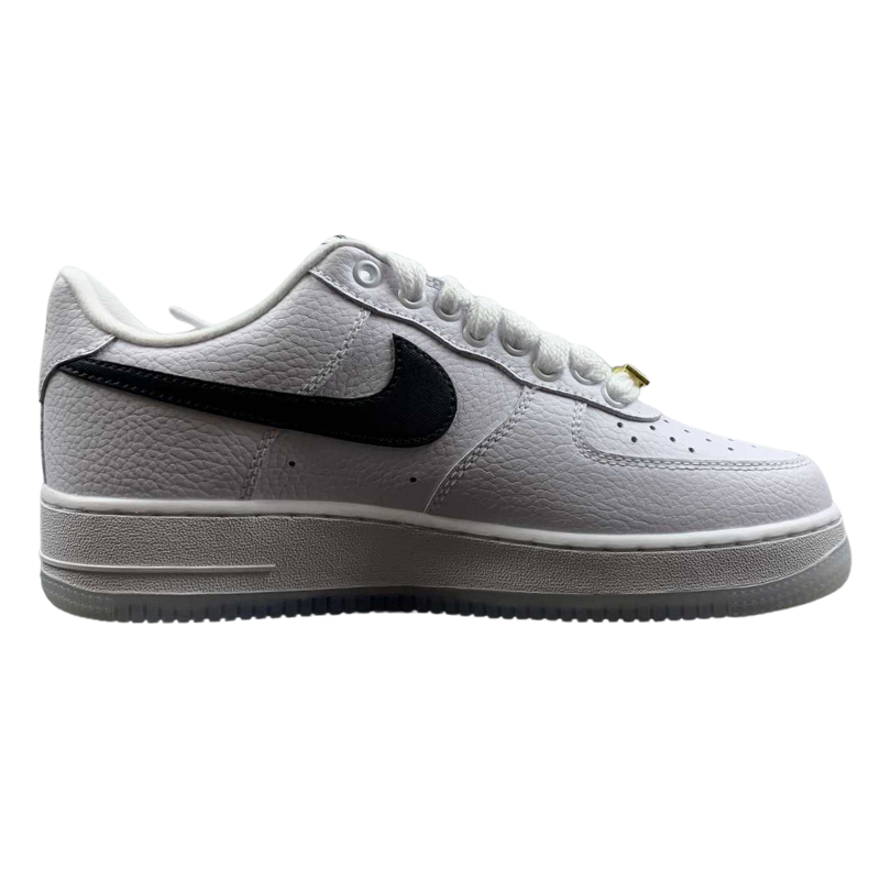 Nike Air Force 1 - '07 - LOW - White / Black / Gold