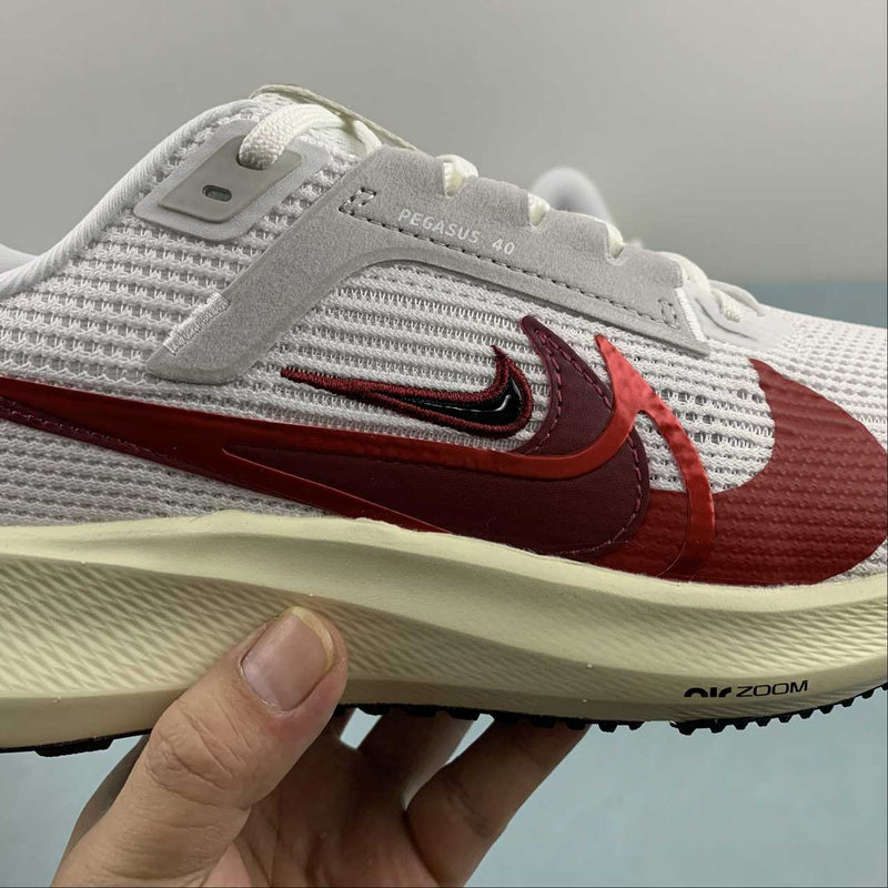 Nike Air Zoom - Pegasus 40 - White / Electroplated Red / Beige / Team Red / Black