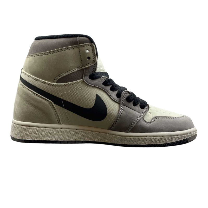 Nike Air Jordan 1 - Retro High OG - Sail / Light Bone - College Grey - Black