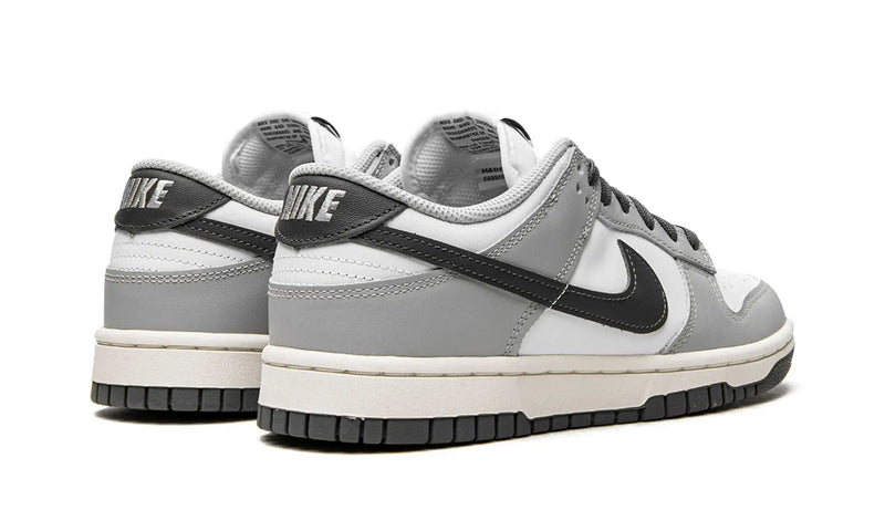 Tênis Nike Dunk Low Feminino "Light Smoke Grey" Cinza