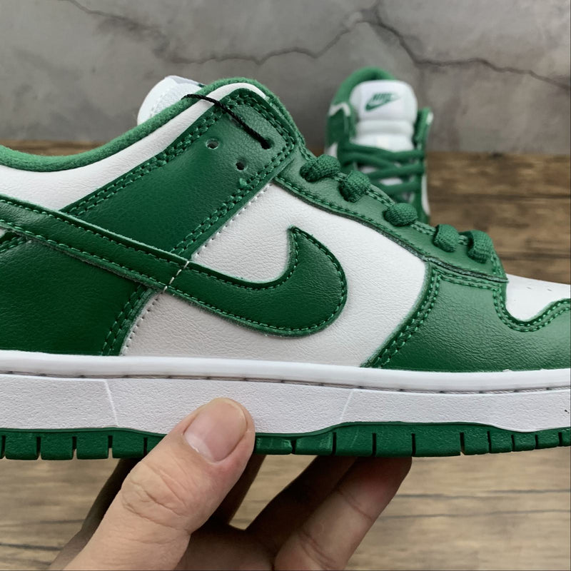 Nike Dunk Low - SB PRO - Grass Green / White