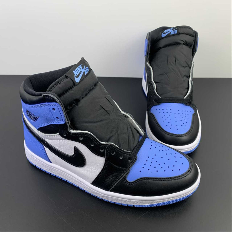 Nike Air Jordan 1 - Retro High OG - University Blue / Black - White