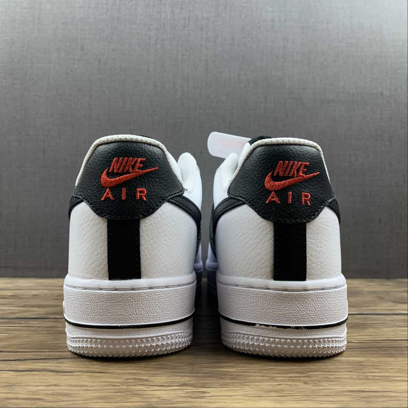 Nike Air Force 1 - '07 - White / Black