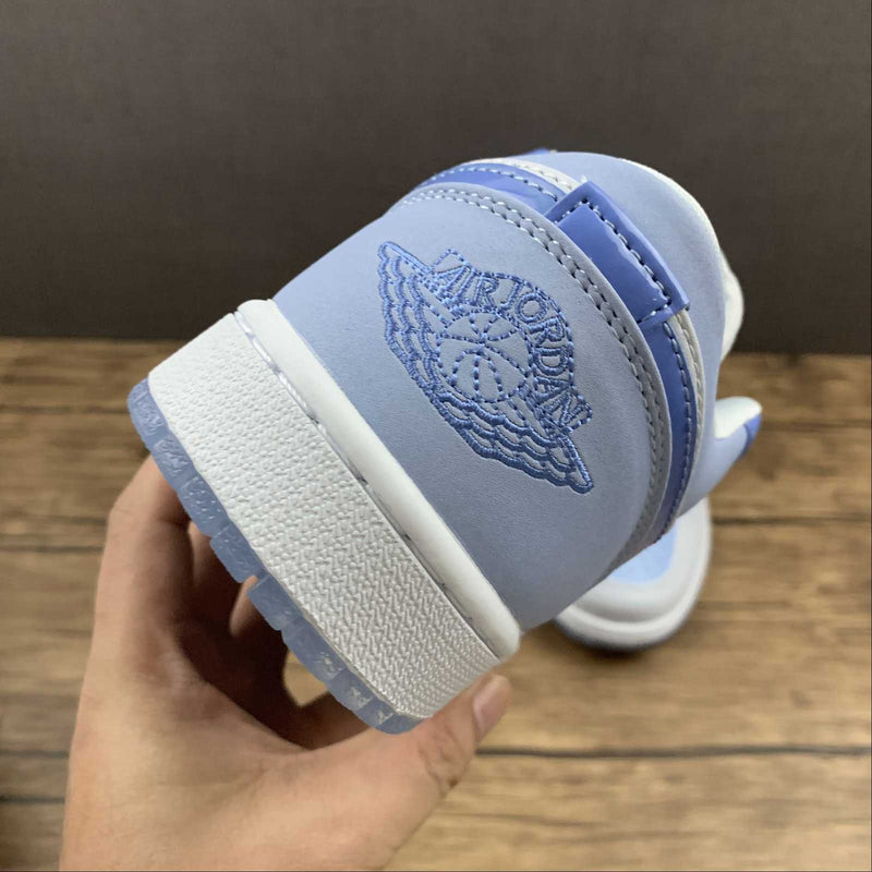 Nike Air Jordan 1 - LOW -Light Blue / White