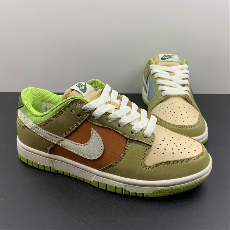 Nike Dunk Low - Barley / Sail - Sail - Vivid Green