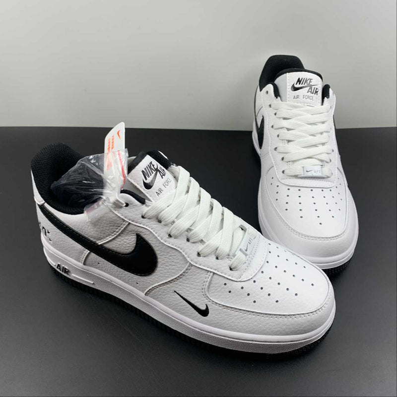 Nike Air Force 1 - '07 - LV8 - White / Black