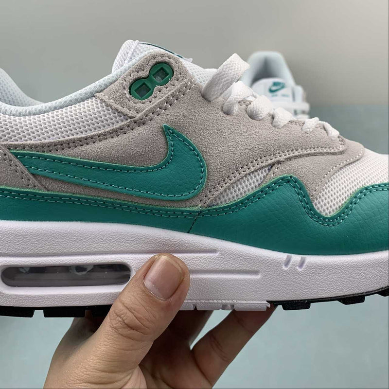 Nike Air Max 1 - Dunk Scrap - White / Green / Grey