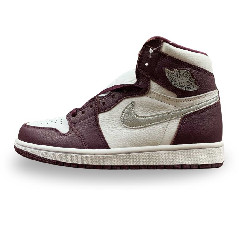 Nike Air Jordan 1 - Retro High OG - Bordeaux / White - Black