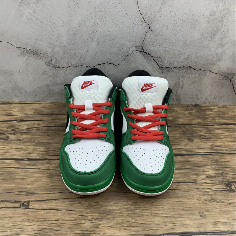 Nike Dunk Low - SB PRO - Classic Green / Clrck - Nhitc - Red