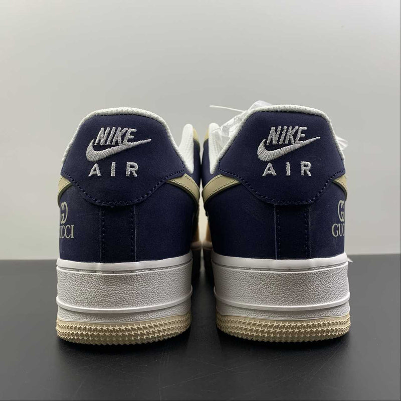 Nike Air Force 1 - '07 - White / White