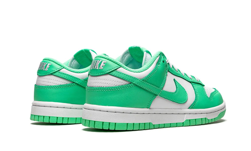 Tênis Nike Dunk Low Feminino "Green Glow" Verde