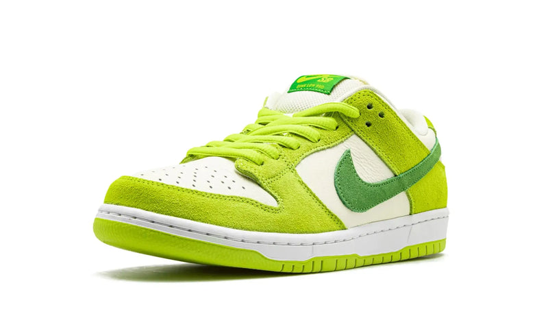 Tênis Nike Dunk Low SB "Green Apple" Verde