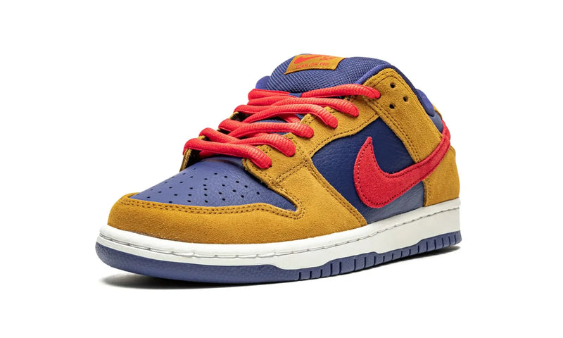 Tênis Nike Dunk Low SB "Papa Bear" Marrom / Azul