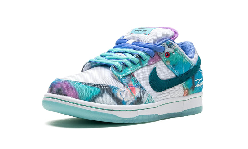 Tênis Nike Dunk Low SB x Futura "Bleached Aqua" Azul