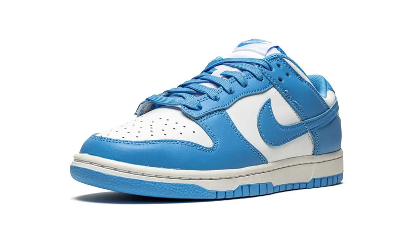 Tênis Nike Dunk Low "University Blue" Azul / Branco