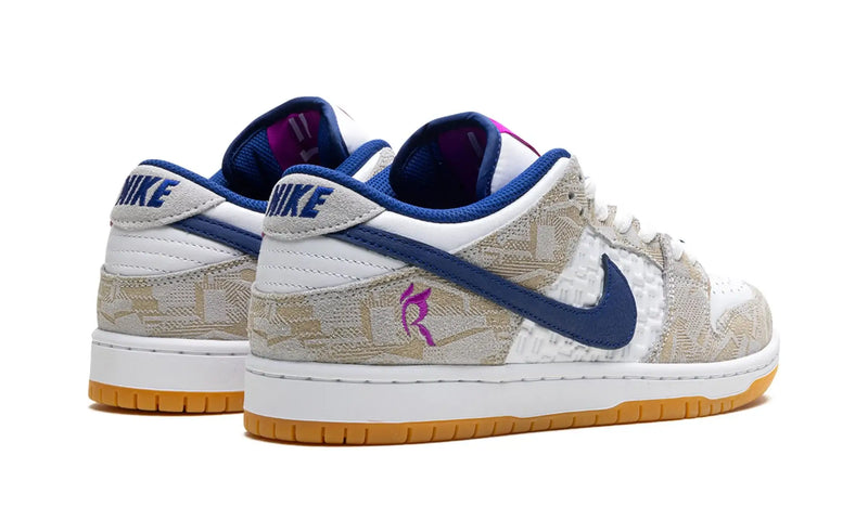 Tênis Nike Dunk Low SB "Rayssa Leal"