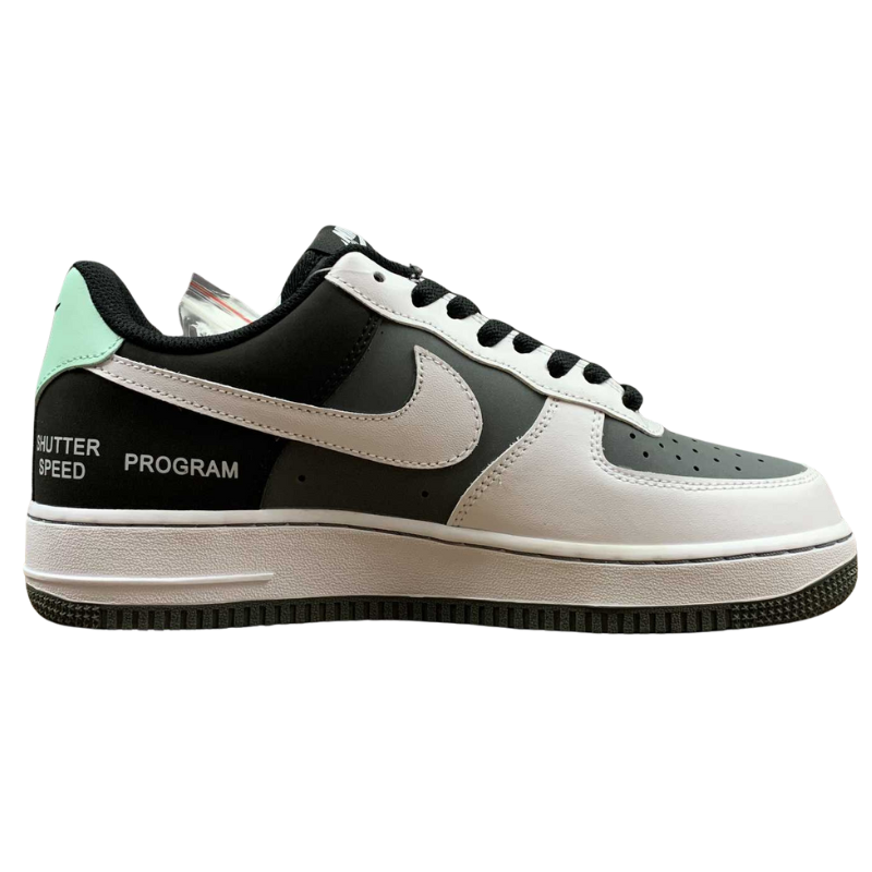 Nike Air Force 1 - '07 - Black / Gray / White